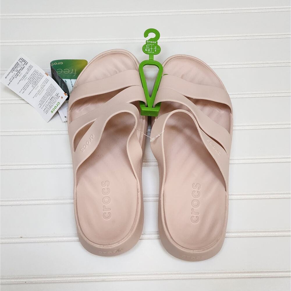 NWT Crocs Getaway Strappy Sandals/Slides - Picture 2 of 9